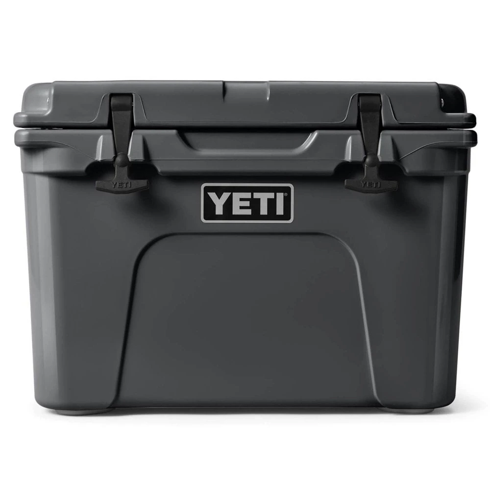 YETI Yeti Tundra 35 Cool Box - Charcoal 3 YETI Yeti Tundra 35 Cool Box - Charcoal