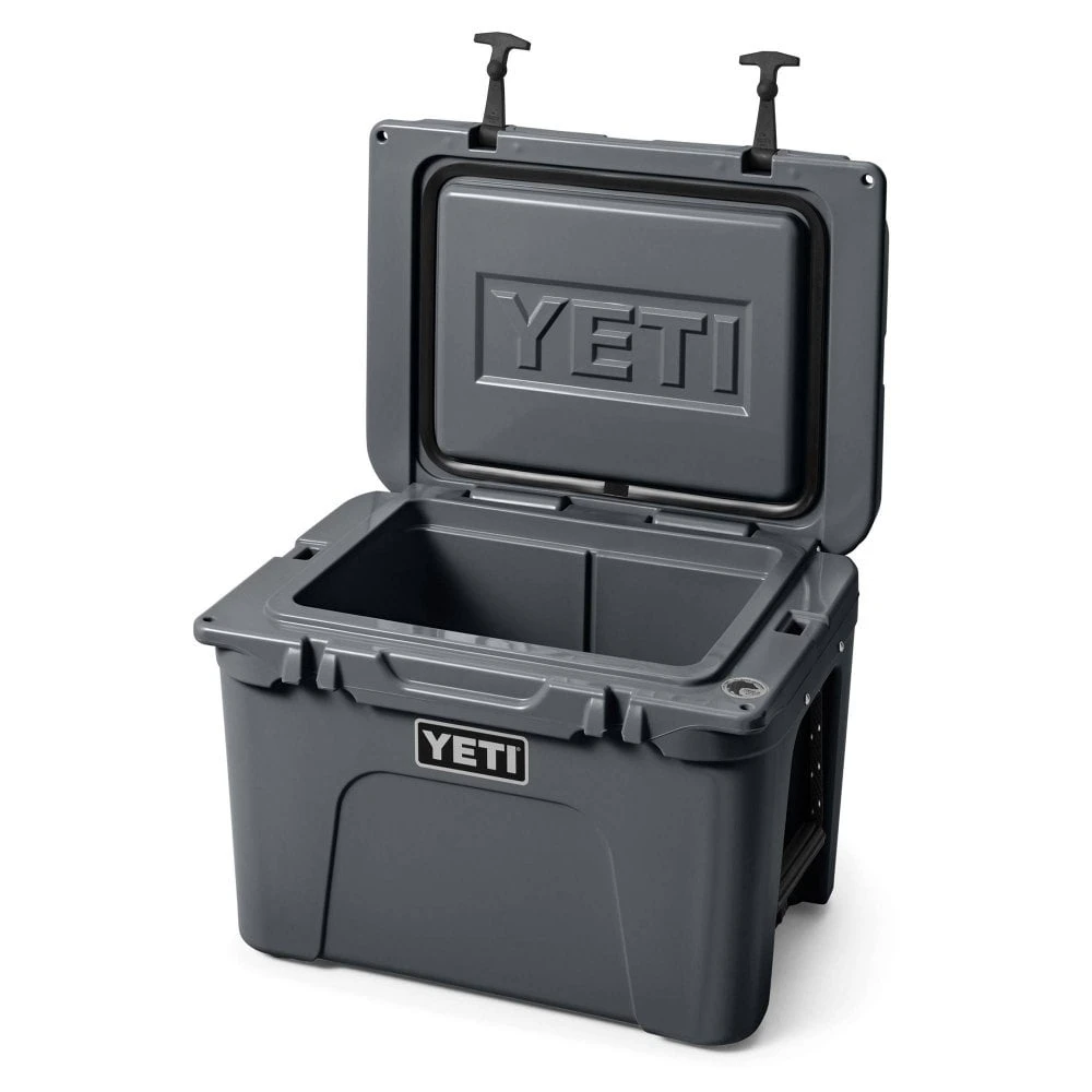 YETI Yeti Tundra 35 Cool Box - Charcoal 4 YETI Yeti Tundra 35 Cool Box - Charcoal - Image 2