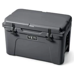 YETI Yeti Tundra 45 Cool Box - Charcoal -RR Ski Race Shop yeti tundra 45 cool box charcoal p25627 36751 image